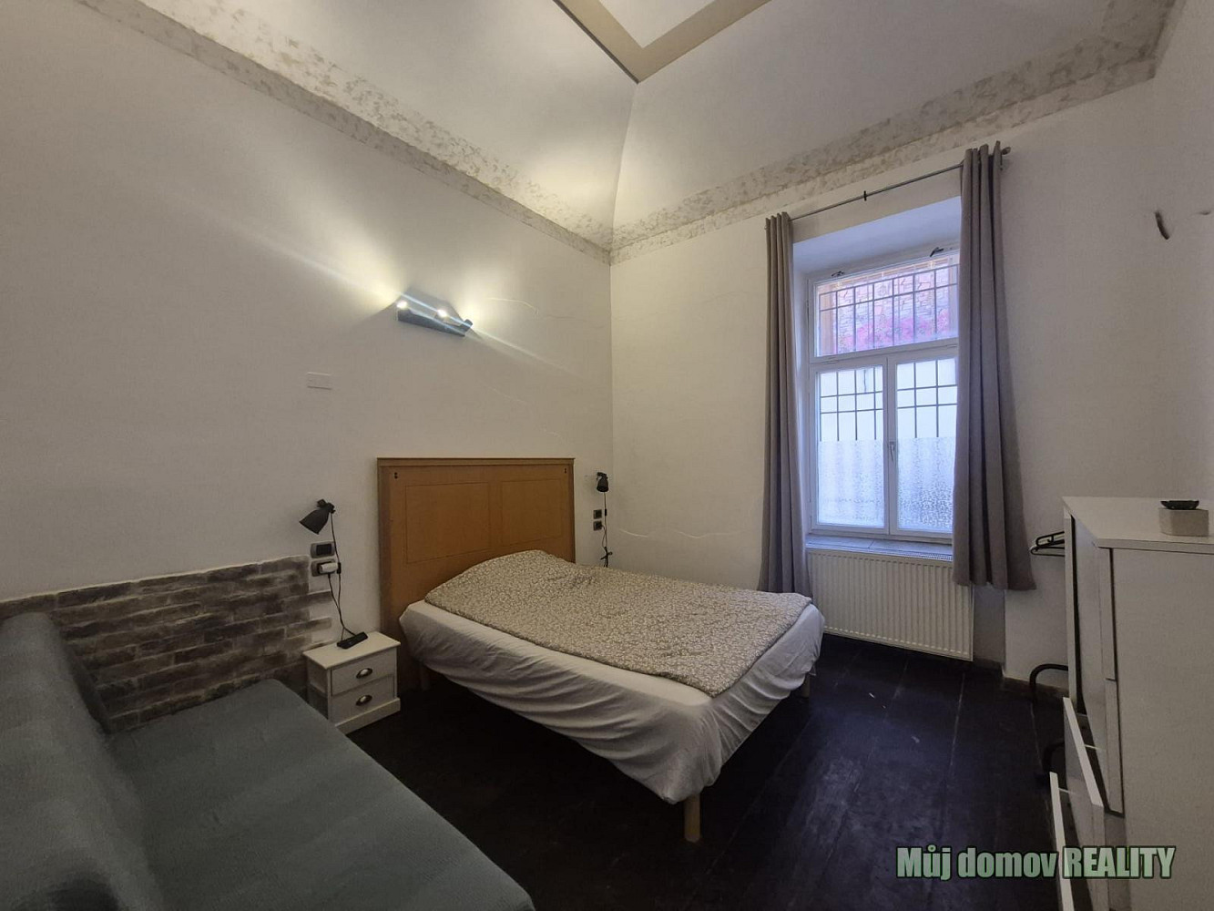 Pronájem bytu 1+1 28 m² – fotografie 5