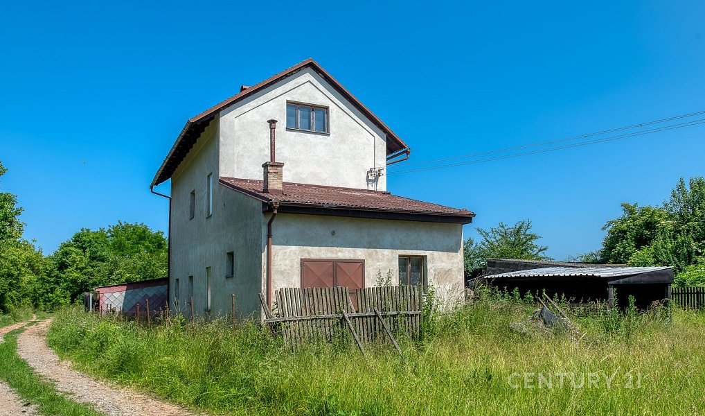 Prodej domu 341 m² s pozemkem 1 120 m², Močovice – náhled fotky 15