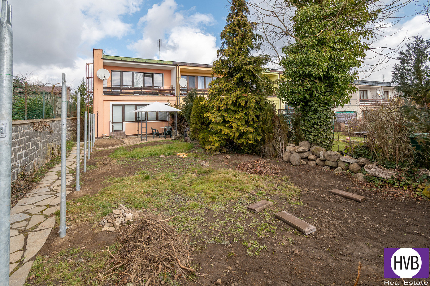 Prodej domu 144 m² s pozemkem 262 m²
