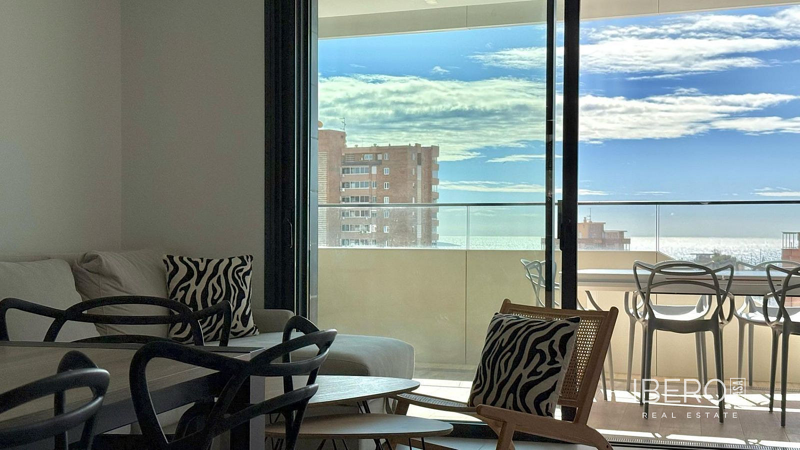 Prodej bytu 3+kk 130 m² - Vista 2