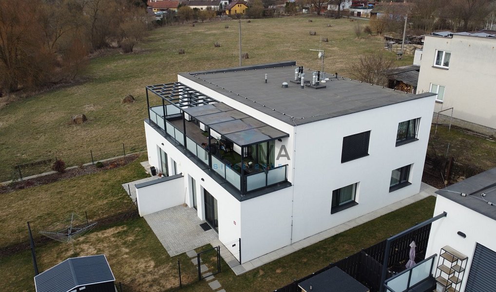 Prodej bytu 5+kk 118 m², Rokycany – náhled fotky 42