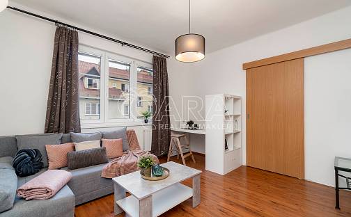 Prodej bytu 2+1 48 m², Obchodní, Ostrava - Hrabová