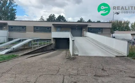 Družstevní garáž Pardubice, Pardubice