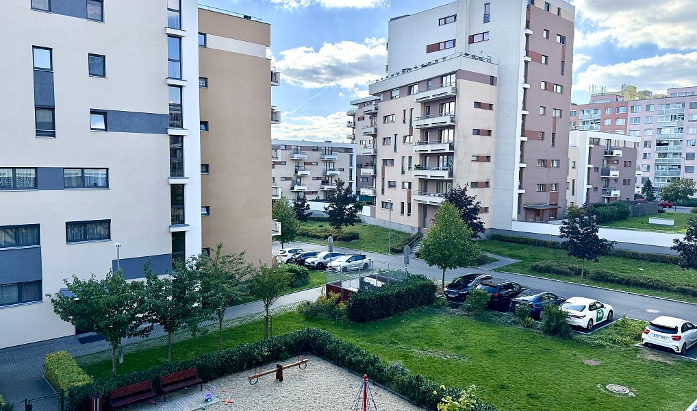 Pronájem bytu 2+kk 54 m², Praha – náhled fotky 11