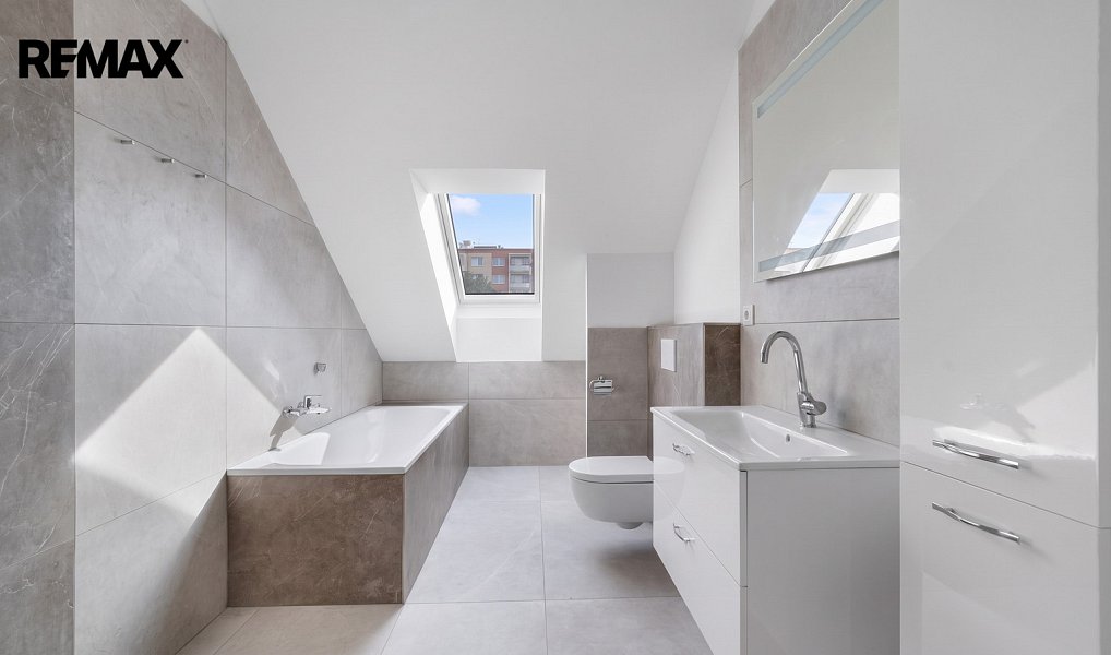 Pronájem bytu 4+kk 115 m², Prostějov – náhled fotky 8