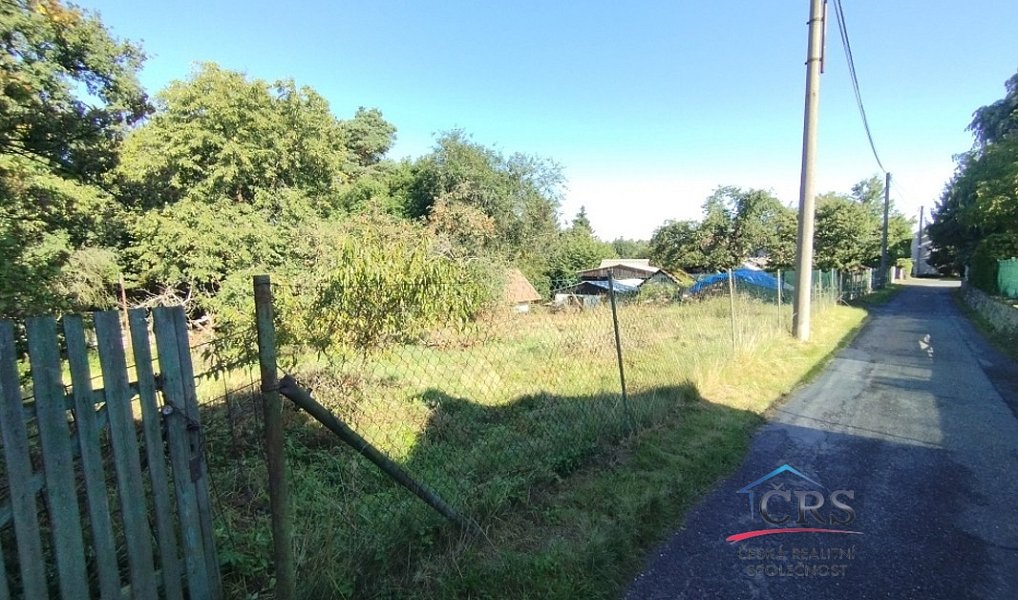 Prodej stavebního pozemku 722 m², Krupá – náhled fotky 9