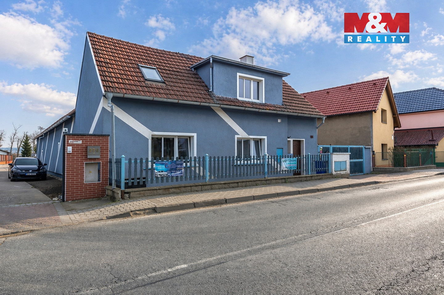 Prodej domu 180 m² s pozemkem 554 m² – pohled 2
