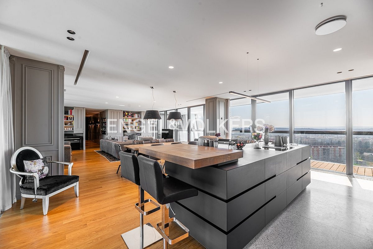 Prodej bytu 4+kk 234 m² — photo 2
