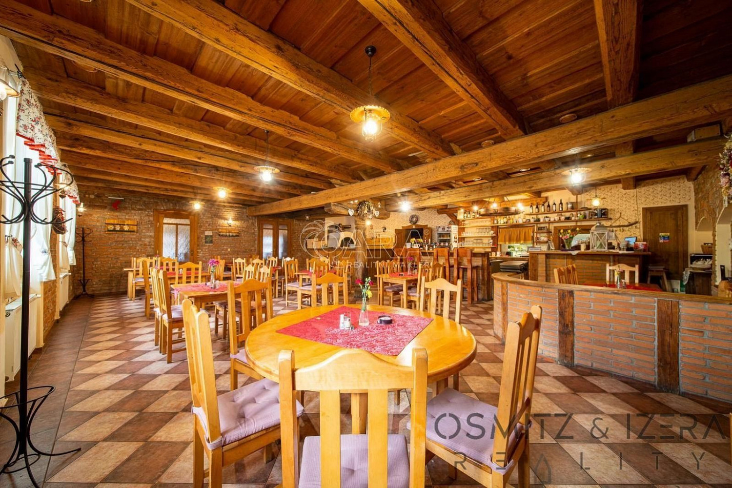 Prodej ubytovacího objektu 1 063 m² – fotografie 2