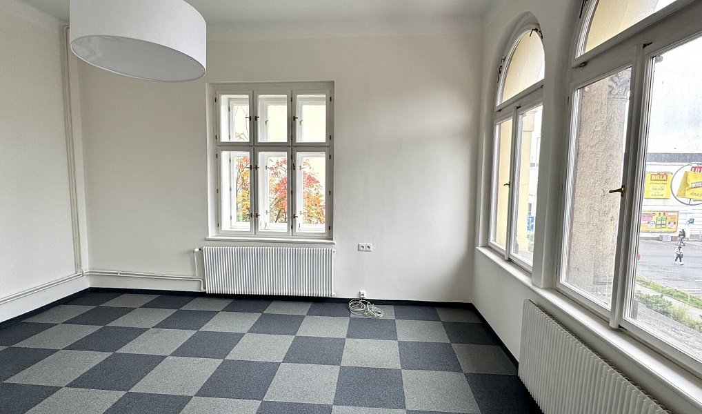 Pronájem kanceláře 24 m², Kladno – náhled fotky 5