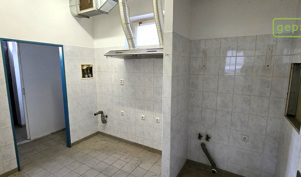 Pronájem komerčního objektu (jiného typu) 450 m², Český Krumlov – náhled fotky 12