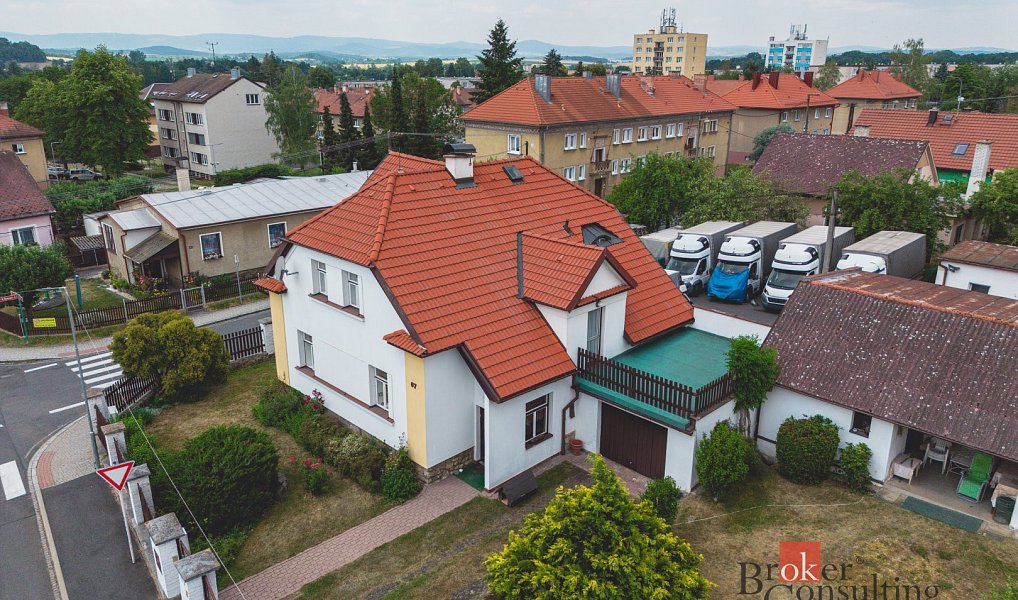 Prodej domu 236 m² s pozemkem 676 m², Horšovský Týn – náhled fotky 5