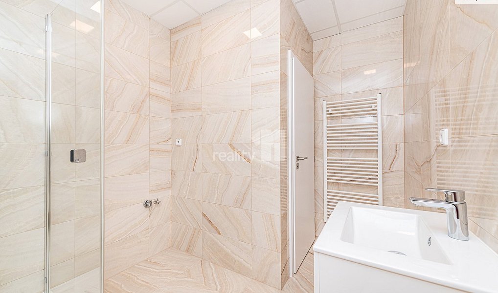 Pronájem kanceláře 48 m², Praha – náhled fotky 4