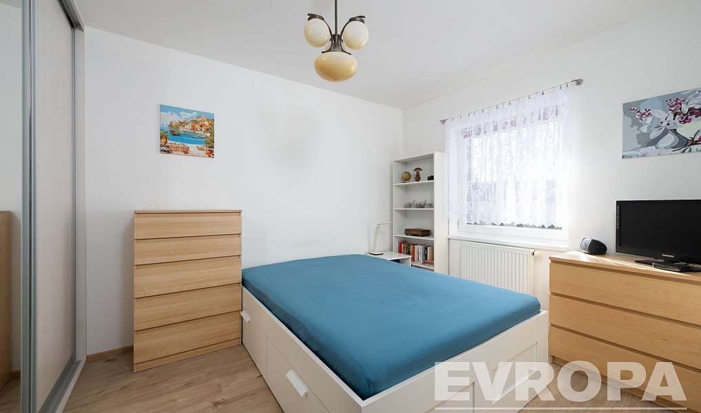 Prodej domu 130 m² s pozemkem 220 m², Buštěhrad – náhled fotky 9