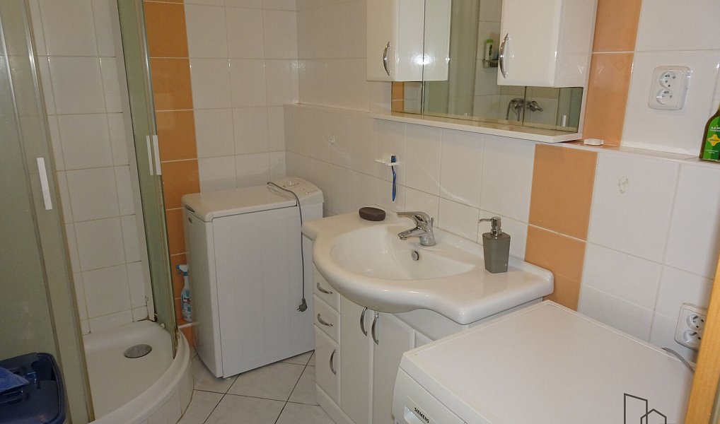 Pronájem bytu 2+kk 63 m², Pardubice – náhled fotky 11