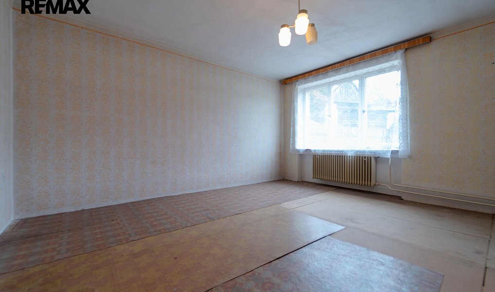 Prodej domu 200 m² s pozemkem 895 m², Rovečné – náhled fotky 14