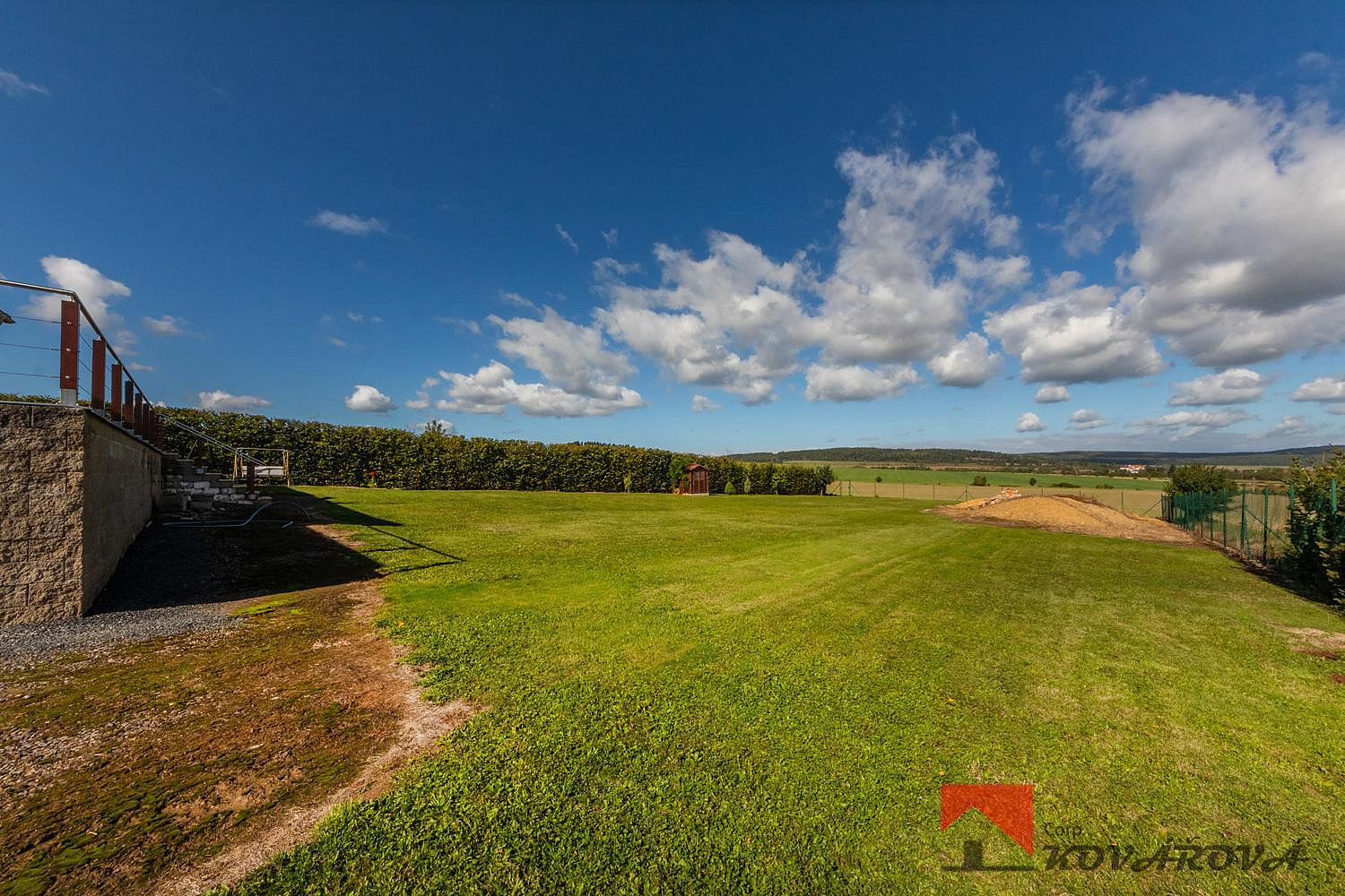 Prodej domu 346 m² s pozemkem 2 669 m² – fotografie 3