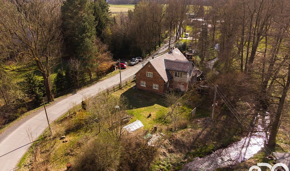 Prodej domu 300 m² s pozemkem 1 247 m², Krásný Les – náhled fotky 3