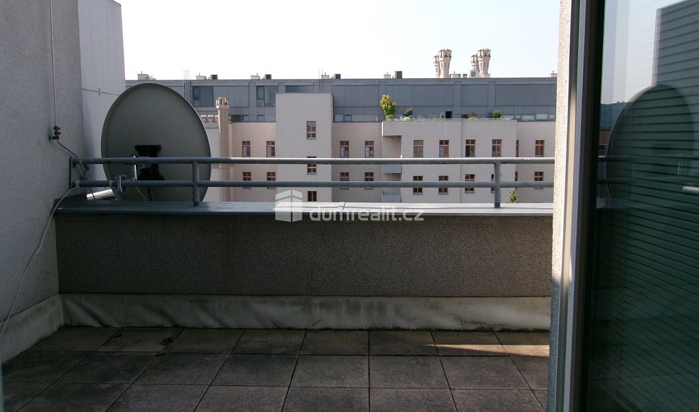 Pronájem bytu 1+kk 39 m², Mladá Boleslav – náhled fotky 16