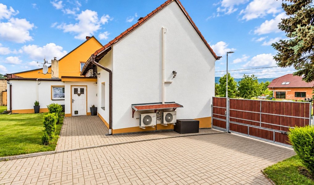 Prodej domu 106 m² s pozemkem 1 081 m², Modlany – náhled fotky 23