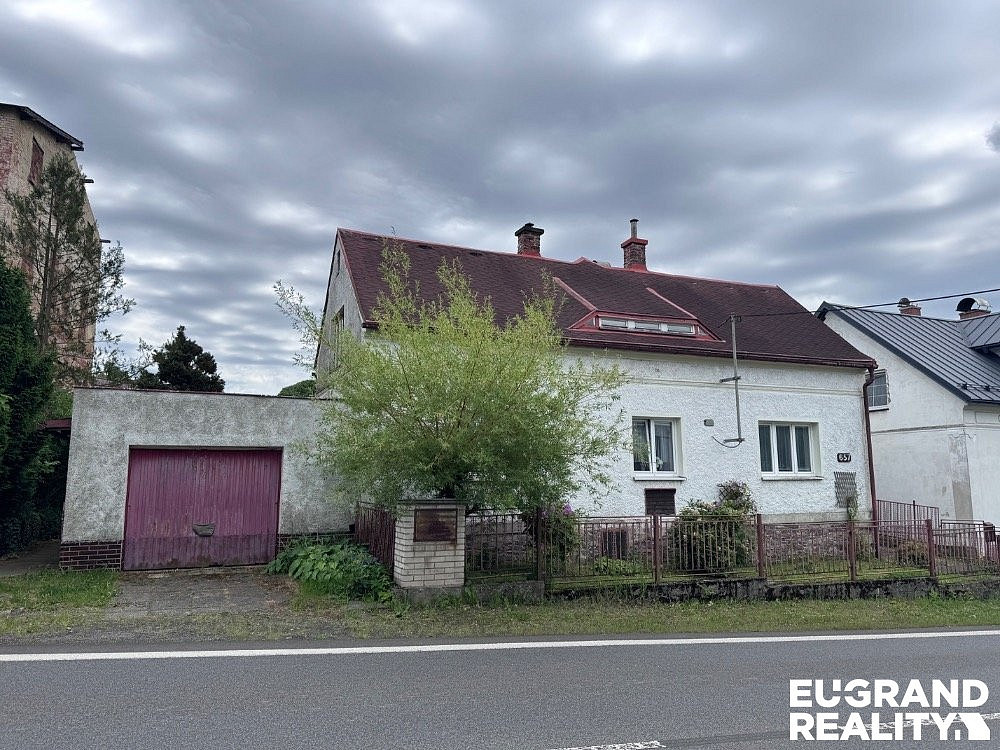 Prodej domu 197 m² s pozemkem 1 290 m²