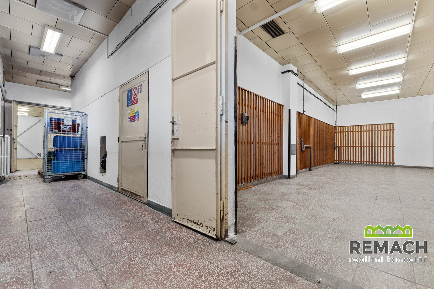 Pronájem obchodních prostor 40 m²