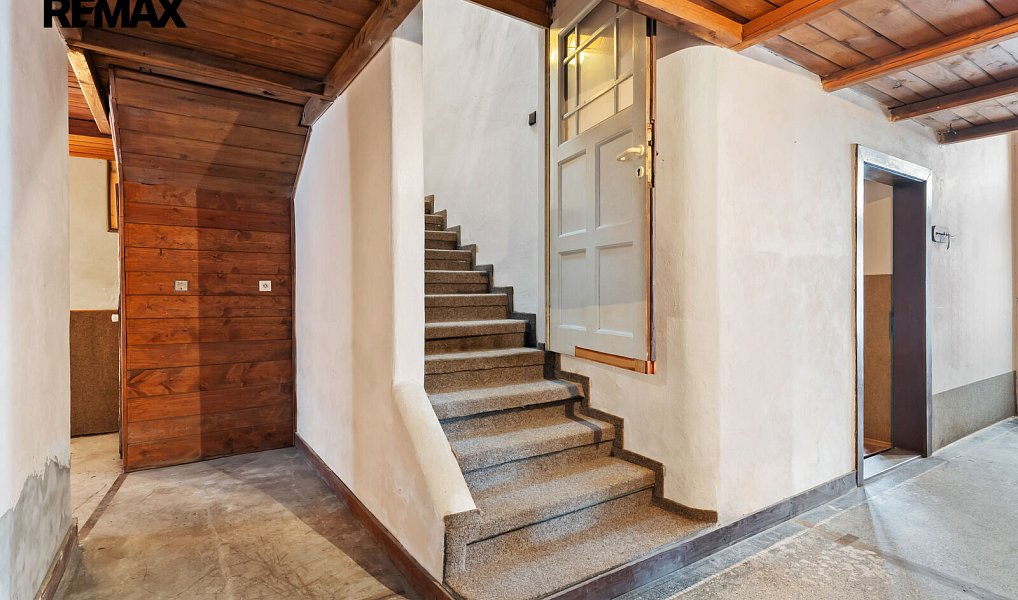 Prodej domu 428 m² s pozemkem 971 m², Chuchelna – náhled fotky 9