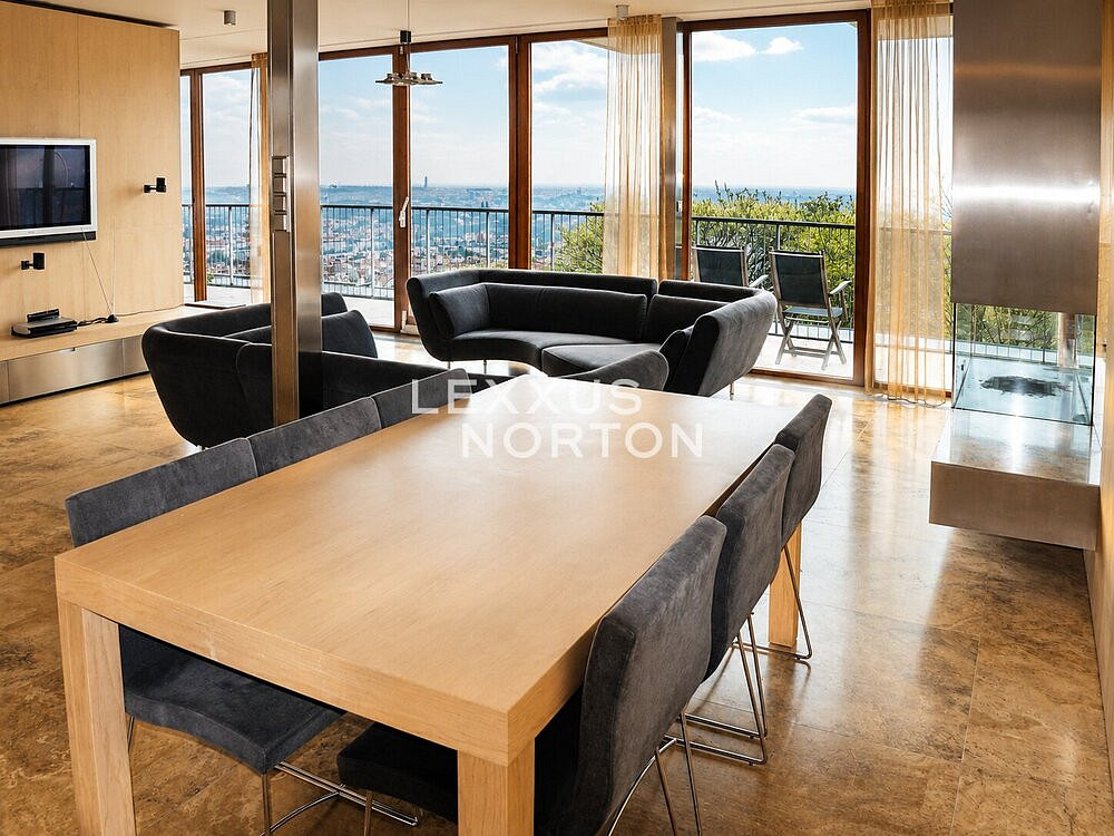 Pronájem bytu 4+kk 140 m²