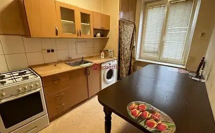 Pronájem bytu 1+1 37 m², tř. Budovatelů, Most