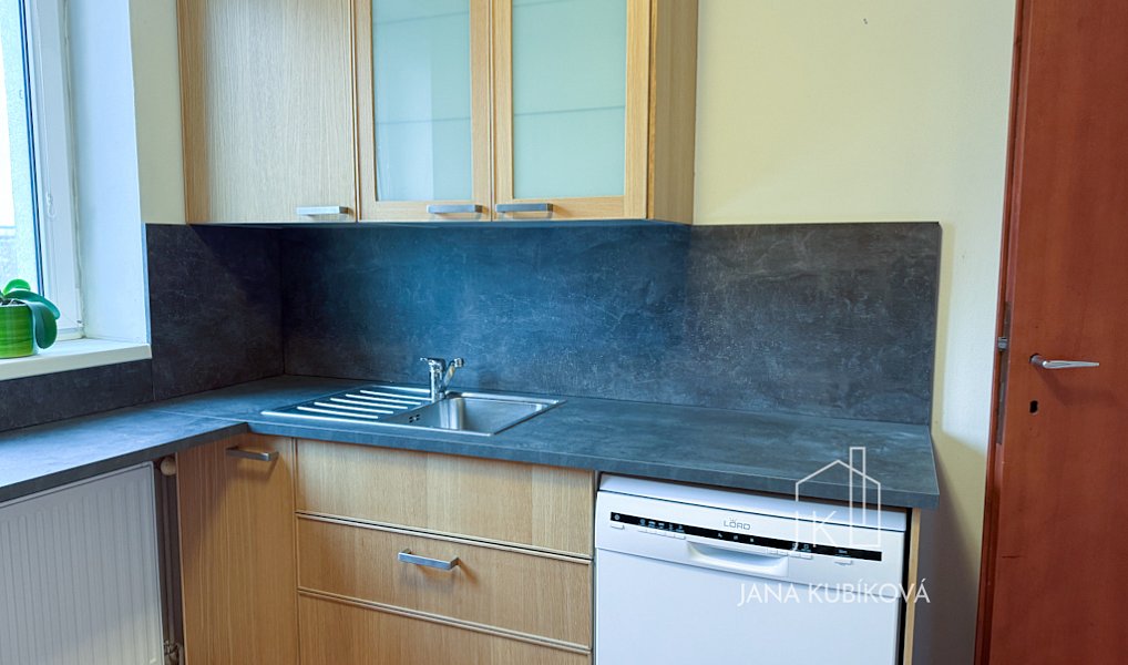 Prodej domu 336 m² s pozemkem 1 199 m², Kyjov – náhled fotky 38