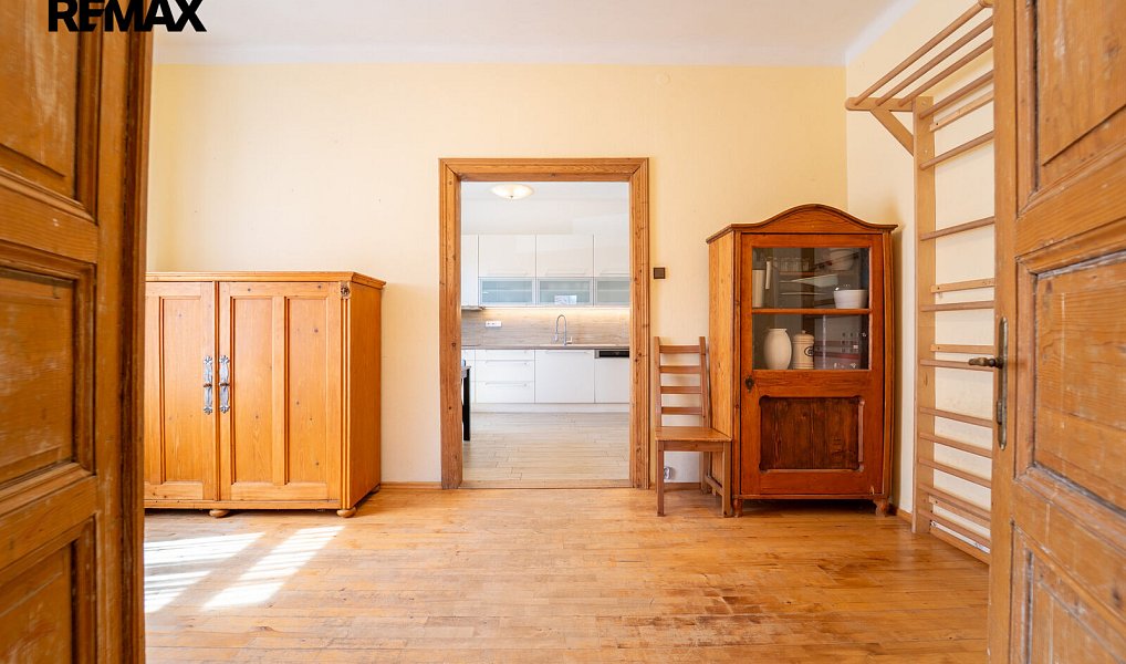 Prodej domu 220 m² s pozemkem 312 m², Kostelec nad Černými lesy – náhled fotky 12