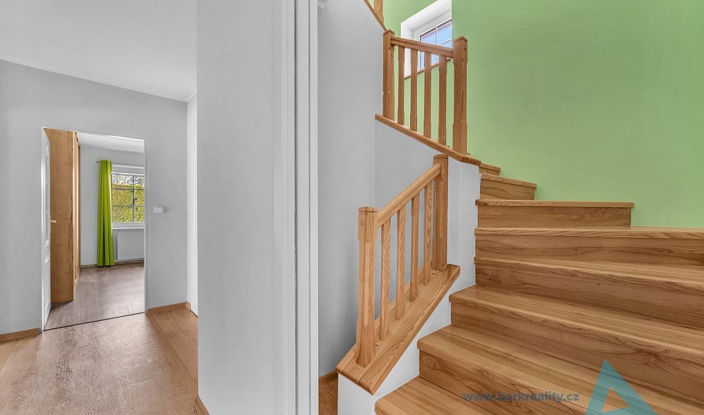 Prodej domu 180 m² s pozemkem 628 m², Nová Paka – náhled fotky 20