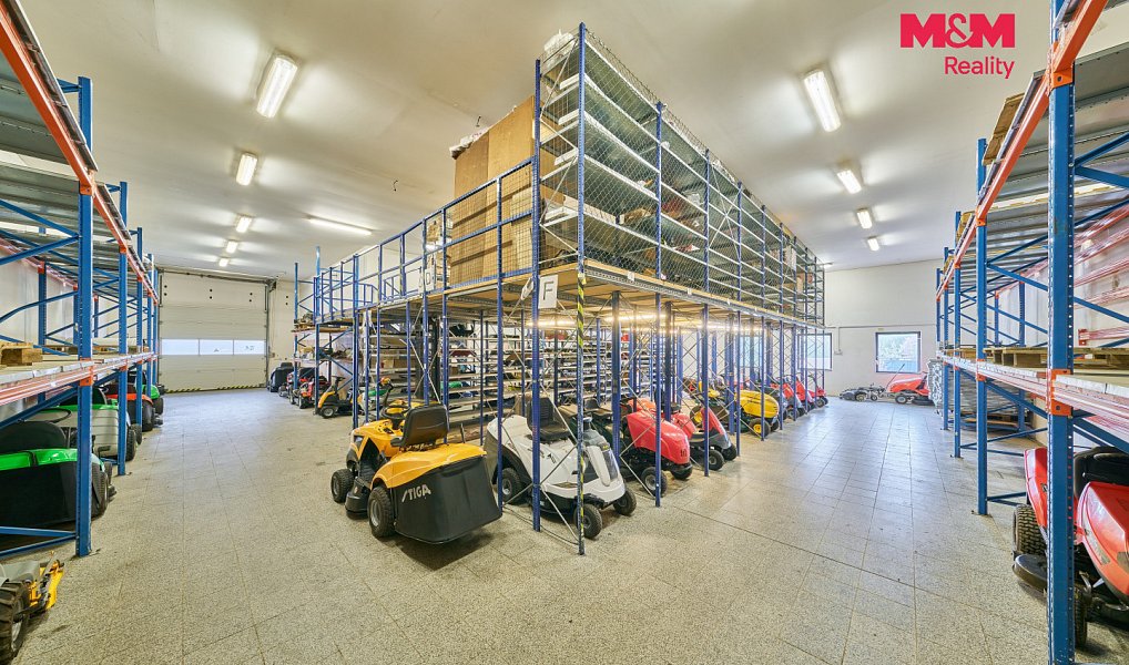 Pronájem výrobních prostor 453 m², Dubenec – náhled fotky 13