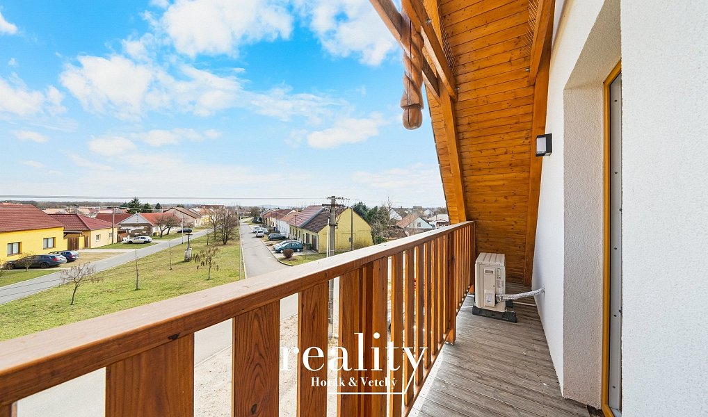 Dva apartmány s vinárnou a vinným sklepem 190 m2, Jevišovka, Jevišovka – náhled fotky 19