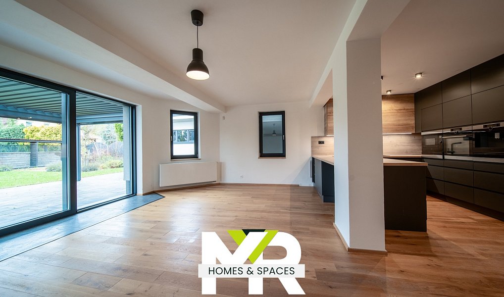 Prodej domu 257 m² s pozemkem 855 m², Proboštov – náhled fotky 8