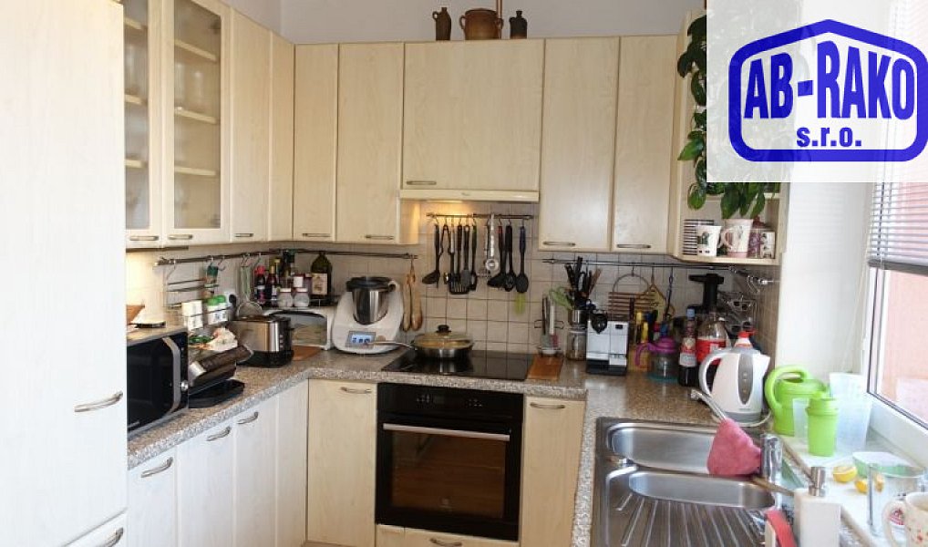 Prodej domu 215 m² s pozemkem 563 m², Jindřichův Hradec – náhled fotky 6