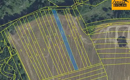 Prodej pole 1 220 m², Zlín - Salaš