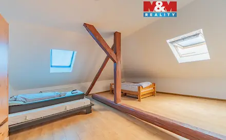 Pronájem bytu atypického 200 m², Staré náměstí, Sokolov