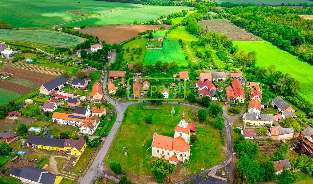 Prodej domu 153 m² s pozemkem 1 396 m², Kryry – náhled fotky 40
