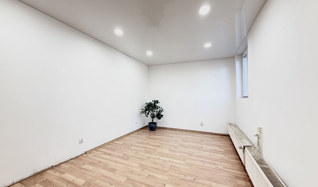 Pronájem skladovacích prostor 26 m², Praha – náhled fotky 2