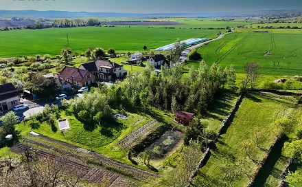 Prodej stavebního pozemku 3 754 m², Podhořany u Ronova, okres Chrudim