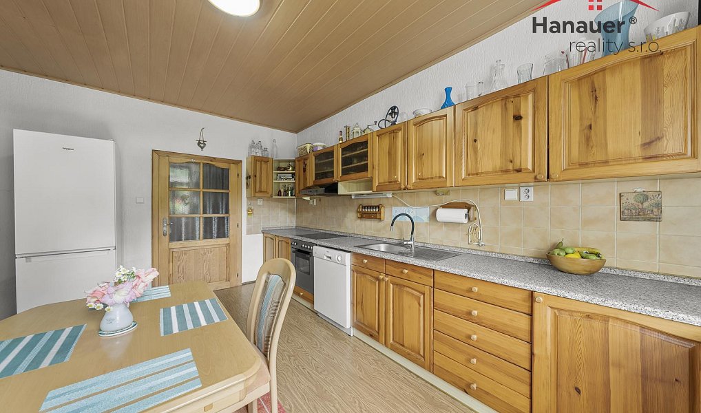 Prodej bytu 2+1 78 m², Polevsko – náhled fotky 5