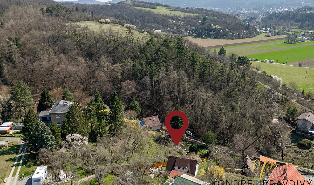 Prodej stavebního pozemku 1 571 m², Hlásná Třebaň – náhled fotky 9
