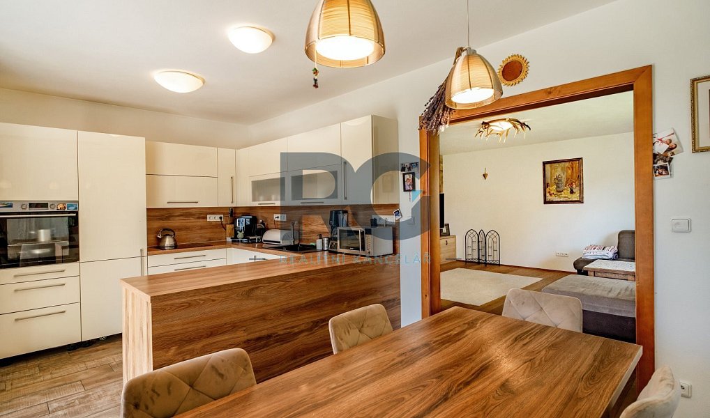 Prodej domu 491 m² s pozemkem 1 781 m², Písek – náhled fotky 30
