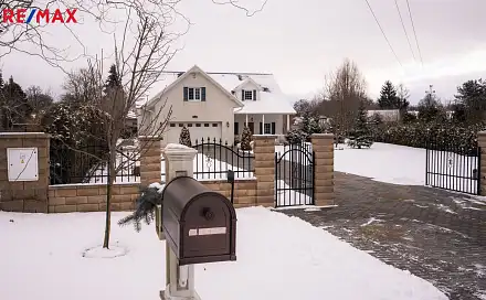 Prodej domu 597 m² s pozemkem 2 850 m², Tochovice, okres Příbram