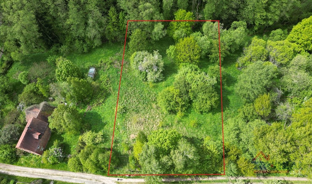 Prodej stavebního pozemku 1 769 m², Višňová – fotka 1 z 16