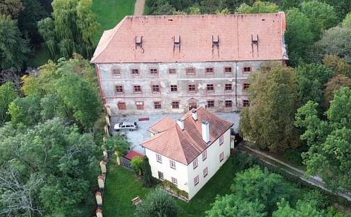 Prodej nájemního domu, činžáku 1 600 m², Vargač, Dobříš, okres Příbram