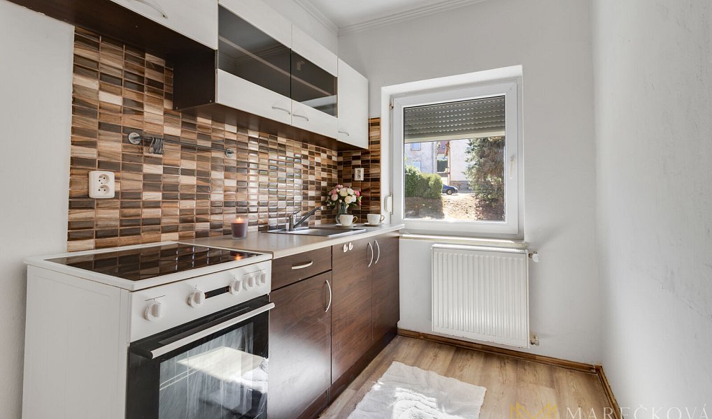 Prodej bytu 2+1 37 m², Holýšov – náhled fotky 9