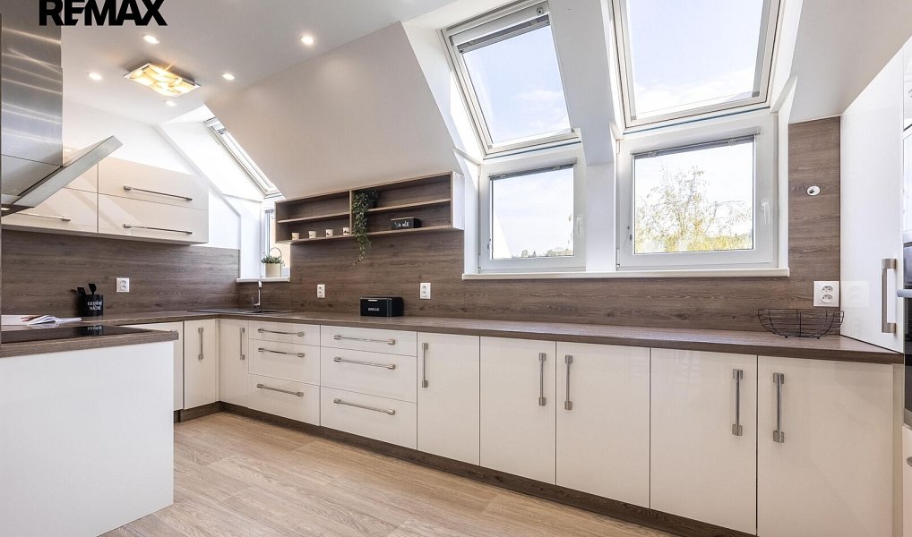 Prodej bytu 5+kk 141 m², Brno – náhled fotky 2