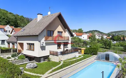 Prodej domu 201 m² s pozemkem 485 m², Klentnice, okres Břeclav